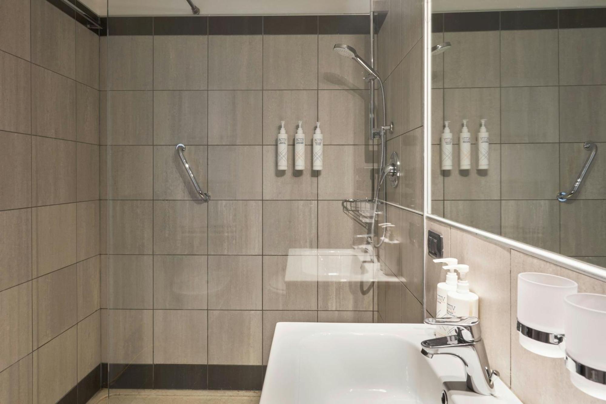 Superior Twin Room City View High Floor